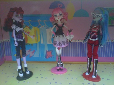Monster High Dolls Operetta, C.A. Cupid, & Ghoulia