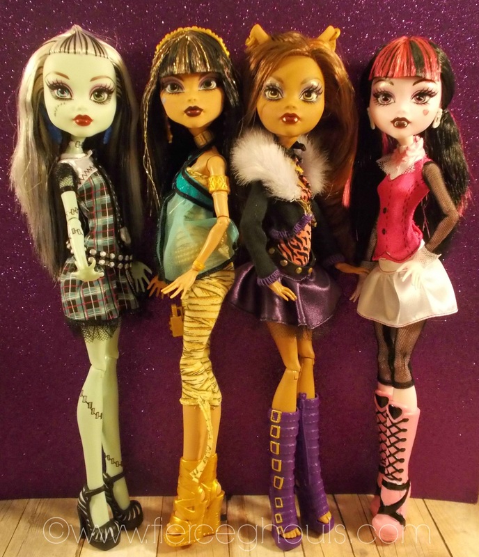 Fierce Ghouls - Monster High Dollhouse Projects & Printables