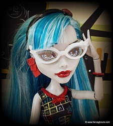 Mad Science Ghoulia Yelps