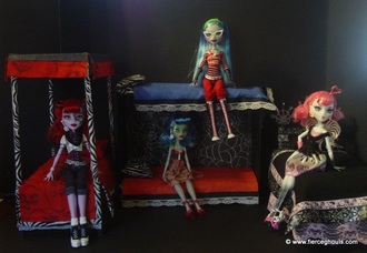 DIY Monster High Doll Beds